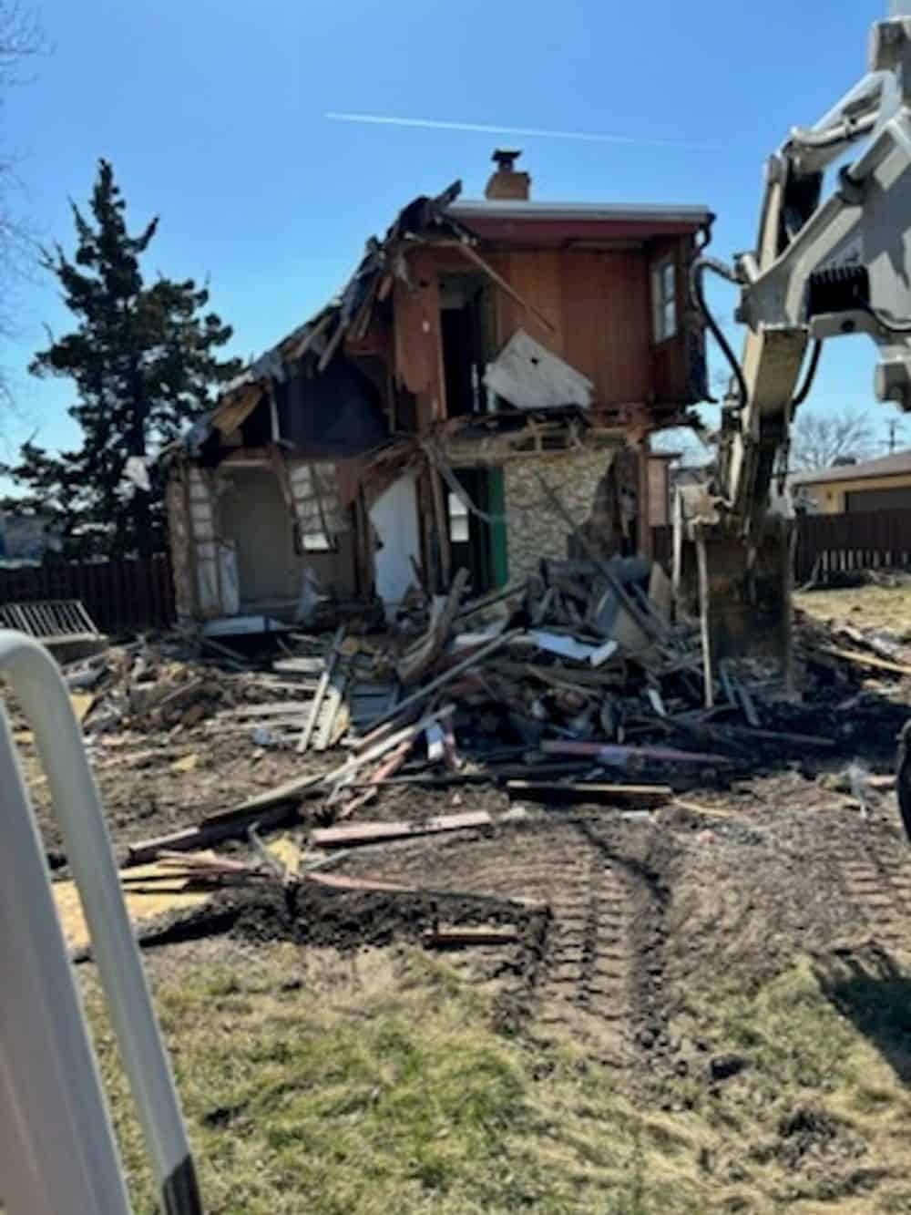 House Demolition Services image